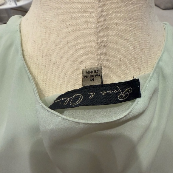 ROSE & OLIVE | Pale Mint Green Blouse Medium Sheer Bottom Layer - Picture 2 of 2